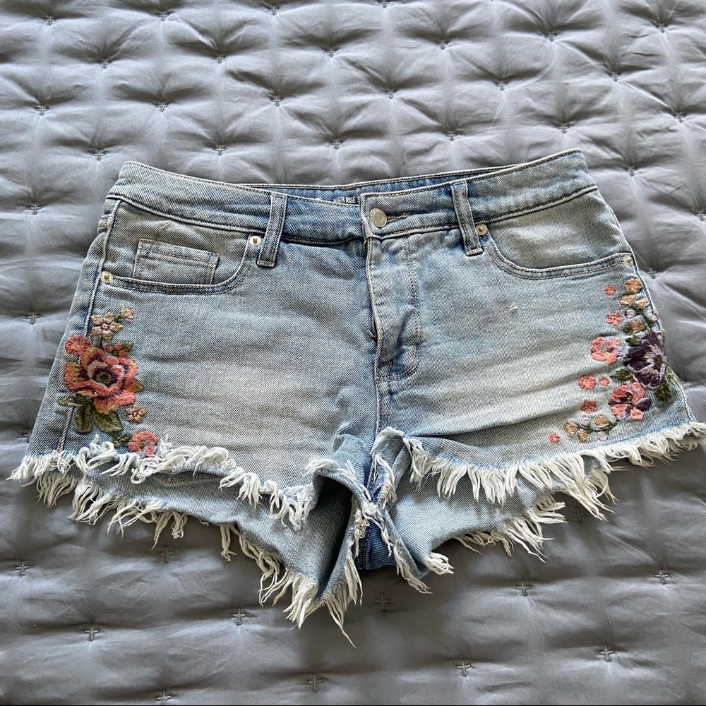 Mossimo High Rise Denim Embroidered Shorts